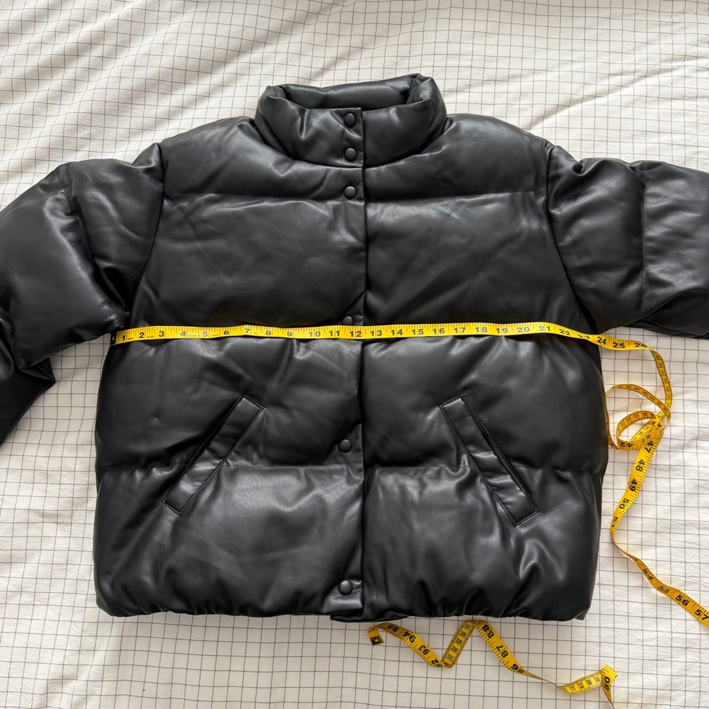 Velvet by Graham & Spencer Ally Faux Vegan Leather Puffer Jacket Sz M NWT $347 - Picture 6 of 8